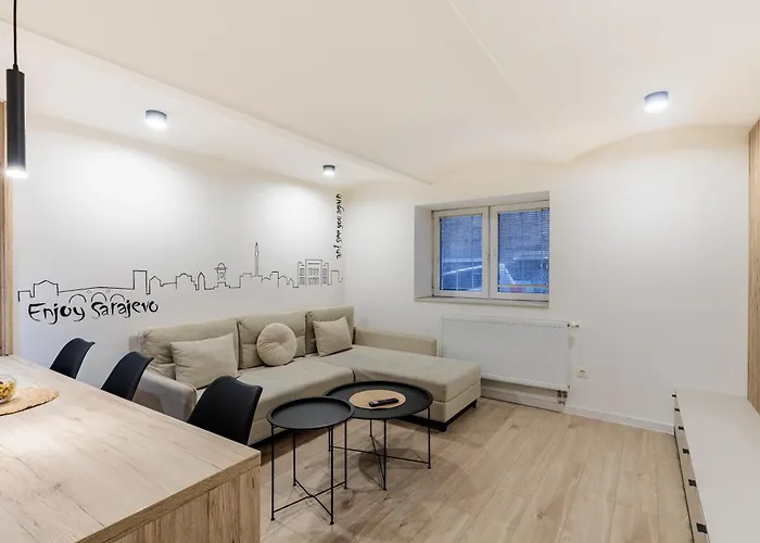 Cozy 2bdr - Perfect Location In *